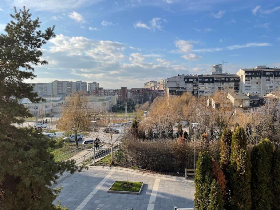 Idealapartments Llc 4 Pristina Buitenkant foto